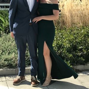 Lulu’s | Emerald Green Off the Shoulder Dress | XS